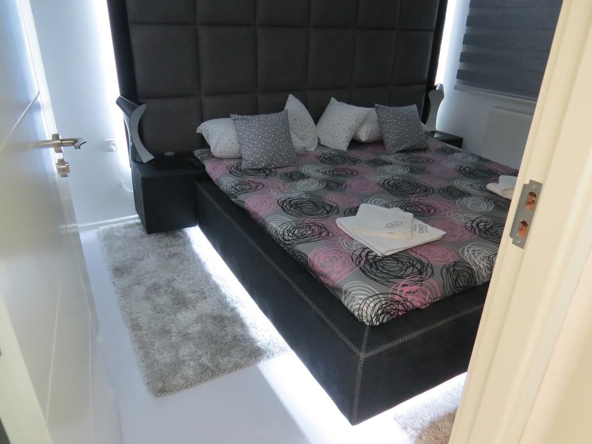 Grey Apartment Ni المظهر الخارجي الصورة