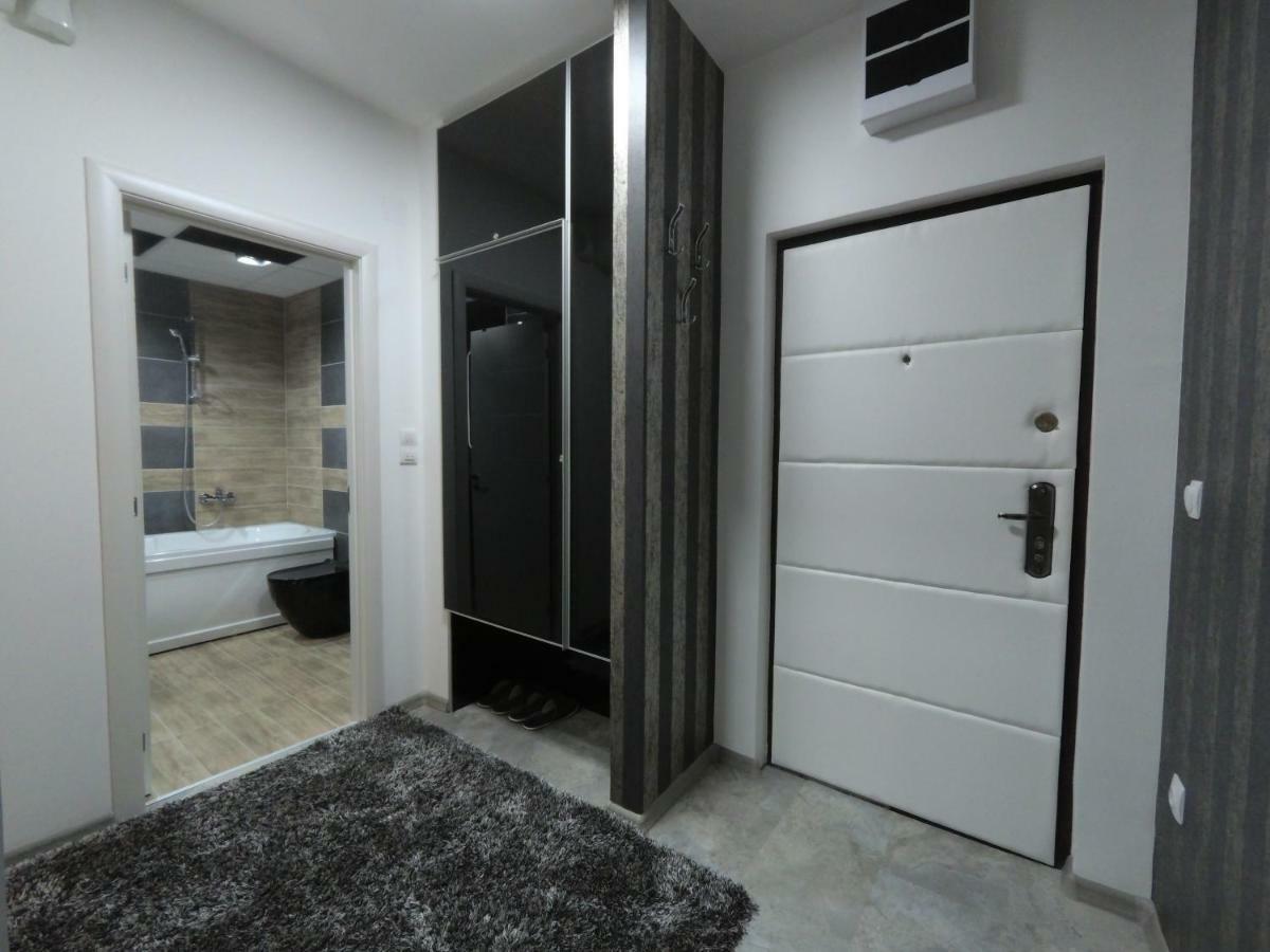 Grey Apartment Ni المظهر الخارجي الصورة